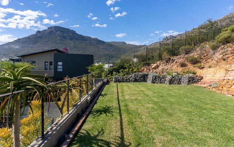 4 Bedroom Property for Sale in Hout Bay Western Cape